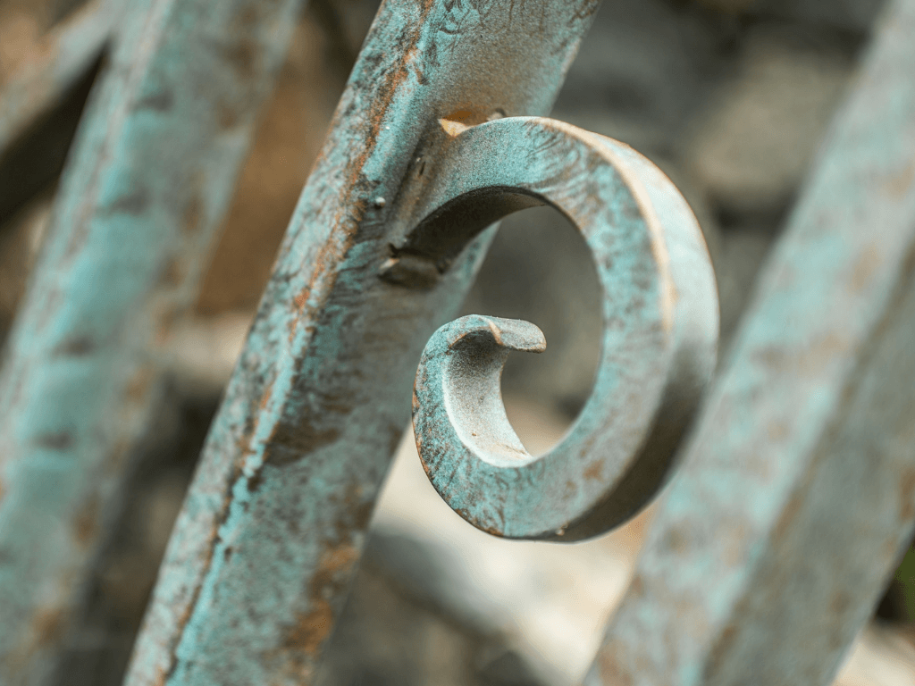 Steel gate curl with Patina Effect upclose